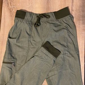 ADAR Pro jogger scrubs